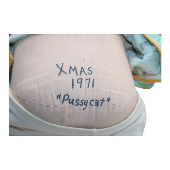 Vintage Baby Doll With Green Floral Jacket & Yellow Trim Vinyl & Cloth Body Brow - Picture 7 of 8